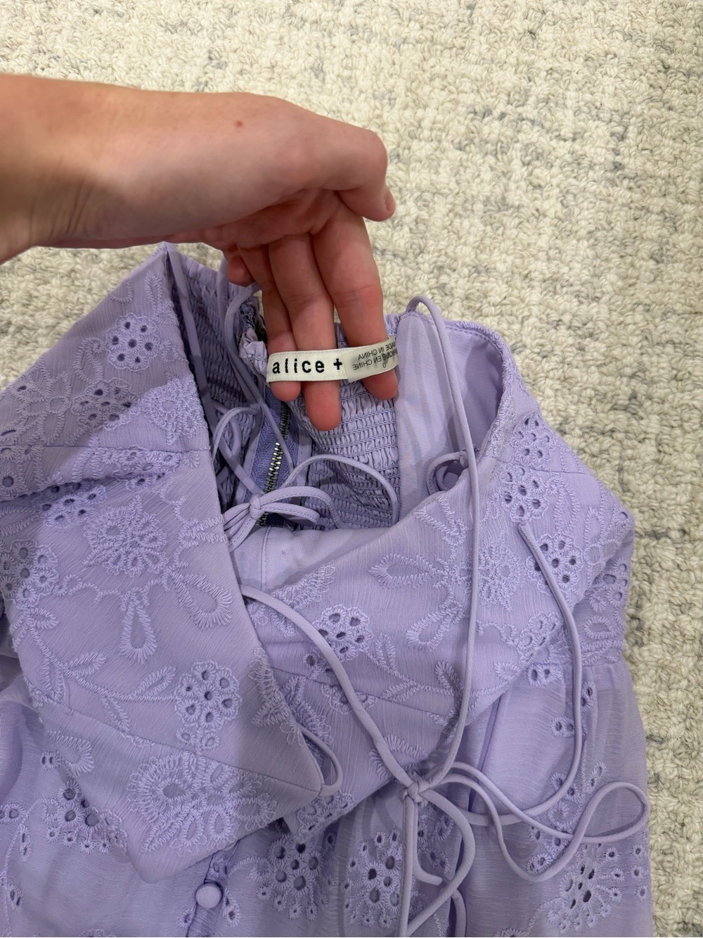 Alice + Olivia Shanti Dress - Picture 5 of 6